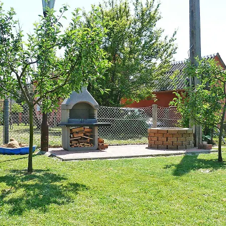 Holiday Balaton H434 度假居 Balatonmáriafürdő